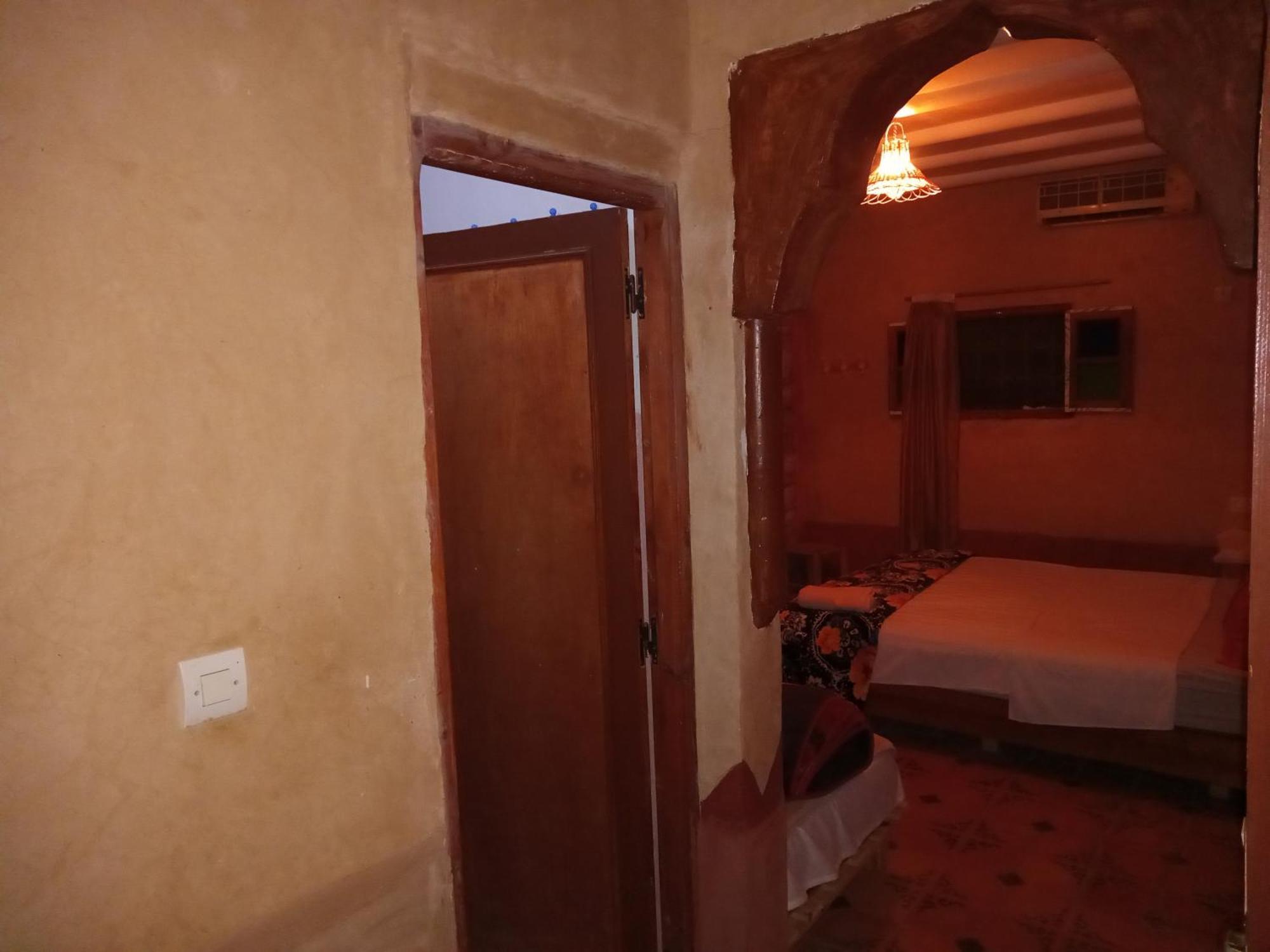 Hotel Dar Zara Tiourjdal Esterno foto