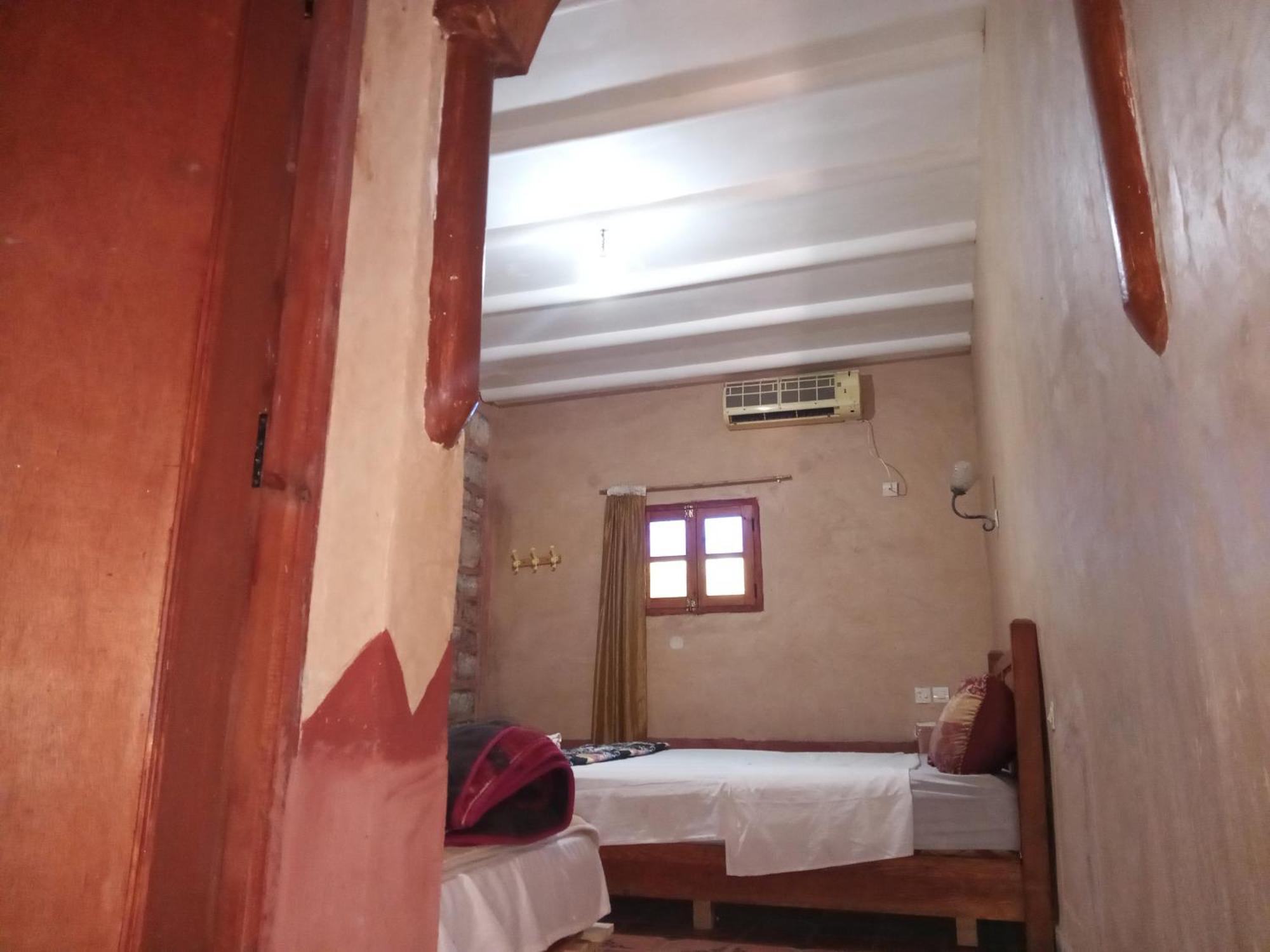 Hotel Dar Zara Tiourjdal Esterno foto