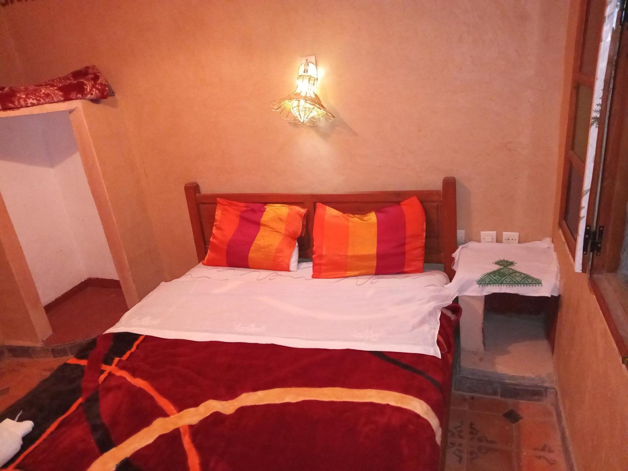 Hotel Dar Zara Tiourjdal Esterno foto