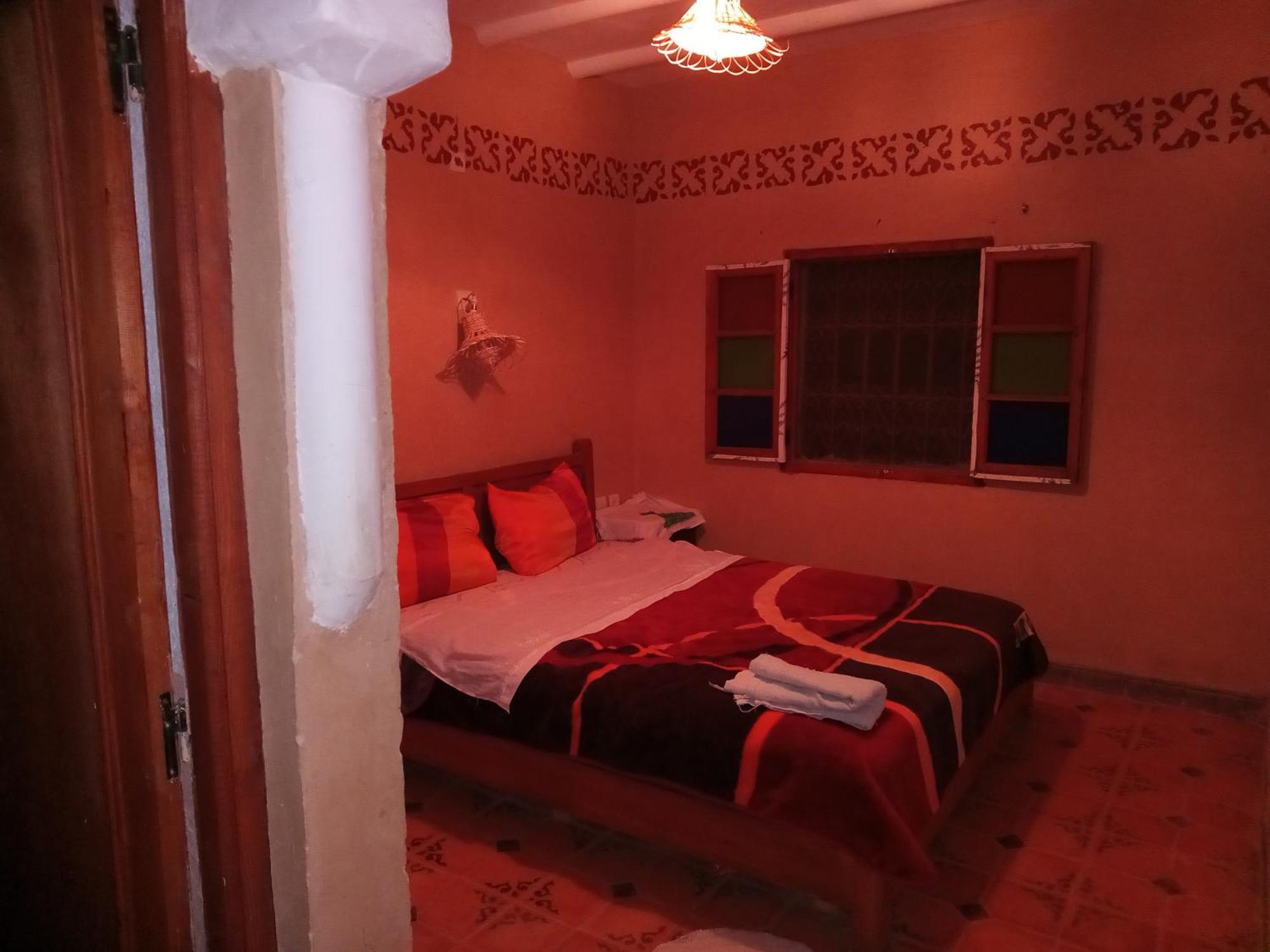 Hotel Dar Zara Tiourjdal Esterno foto