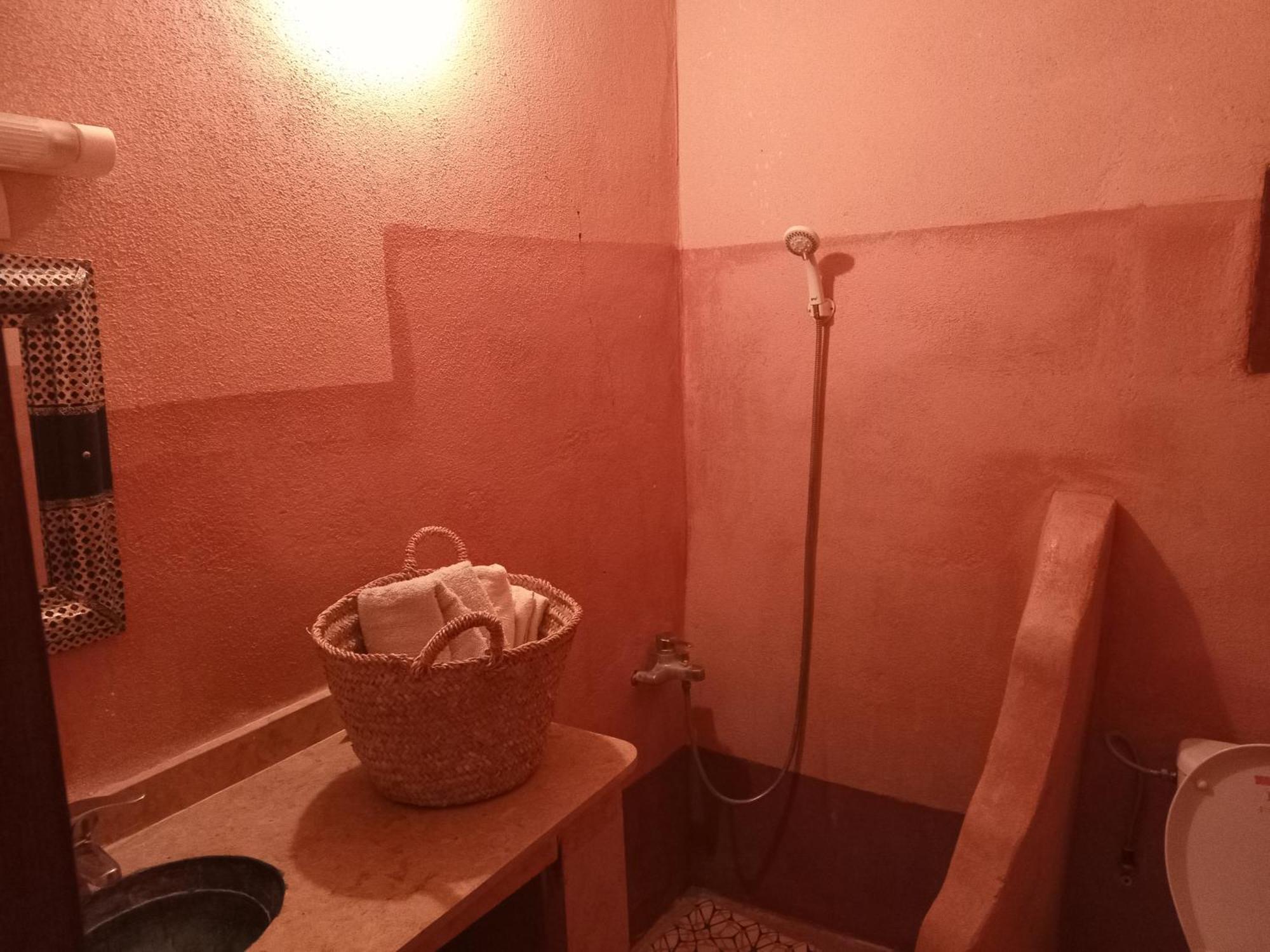 Hotel Dar Zara Tiourjdal Esterno foto