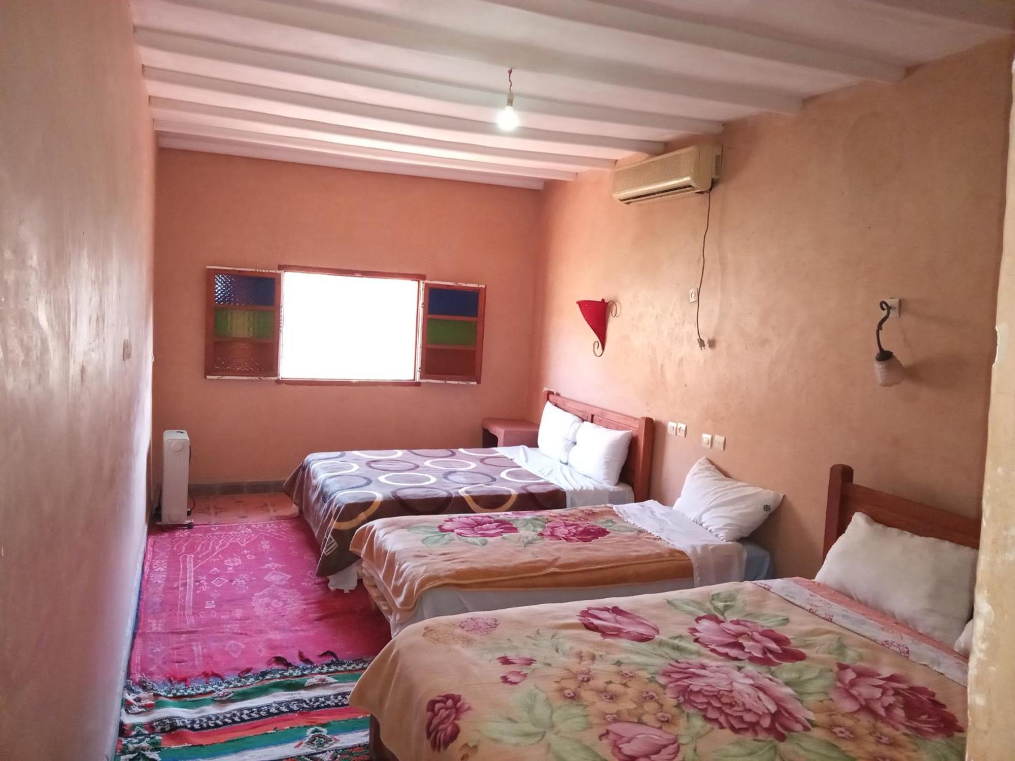 Hotel Dar Zara Tiourjdal Esterno foto